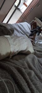 Uma ajuda para vitima de acidente de transito 