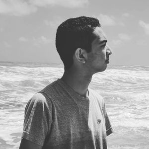 Cadeira Ergonômica, para um CANAL de TECNOLOGIA