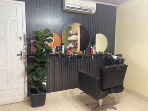 Me ajude a transformar meu salão de beleza em um espaço de sonhos 