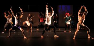 GRUPO PÉ NO CHÃO RECIFE- 2ª TURNE INTERNACIONAL DO ESPETÁCULO RODA FAVELA