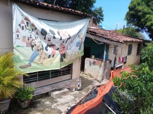 Ajudem está família 