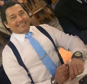 Lançamento e publicação de Livro Muito Além do que seus Olhos Veem 