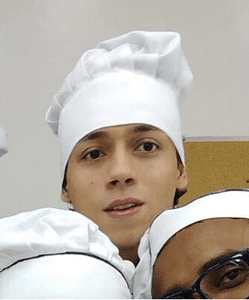 Preciso de sua ajuda para pagar meus estudos e um dia ser um Chef