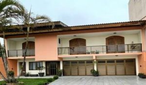 Salve a casa de uma família