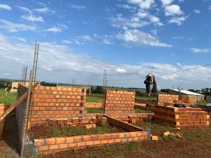 Vou casar ano que vem e não tenho condições pois estamos lutando para terminar nossa casinha e não precisar morar de aluguel.