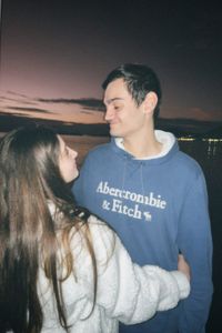 Me ajude a ver minha namorada