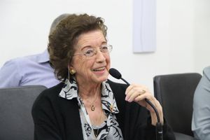 Vaquinha para Cidinha Anselmo - um duplo presente para a Cultura de Atibaia