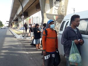 COMBATE A FOME REGIÃO TIETÊ/SANTANA -SP