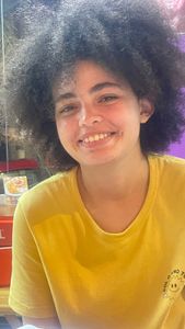 Ajuda para ela voltar pra casa.