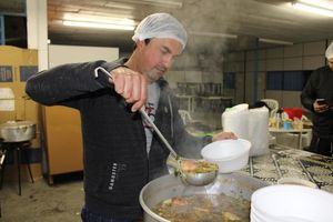 Organização social de amparo ao idoso em situação de rua