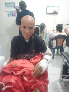 VAMOS AJUDAR O CARLOS 