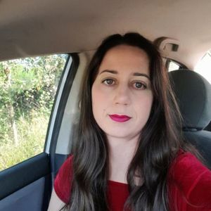 Ajudem Beatriz a realizar sua cirurgia emergencial de Tireoideoplastia.