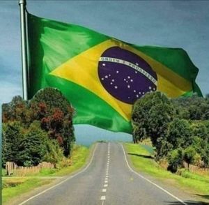 Min ajudar a comprar uma moto pra eu trabalhar 