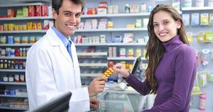 Curso de Atendente de Farmácia. Vale a pena mesmo? Veja aqui.