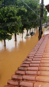 Comprar móveis após alagamento