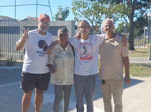 Por uma educação democrática!