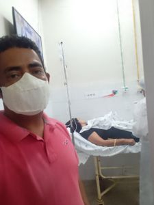 Em nome de Jesus Cristo quem tiver vendo ajude ou compartilhe 