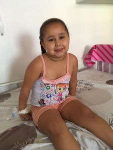 Me ajuda a salvá a vida de Jamily 