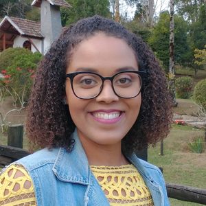 Ajude a Mirian a estudar na Califórnia!