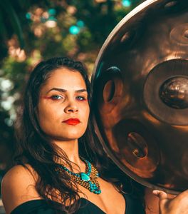 Debora Cruz Alçando voos