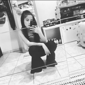 Me ajude a realizar meu sonho de entrar pra uma agencia,com qualquer valor.GRATIDÃO DEUS te abençoe em dobro