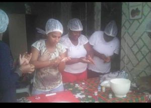 AJUDE O PROJETO CAPACITAR CRESCER MULHER 