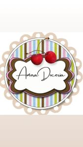 Uma mão ajuda a outra 