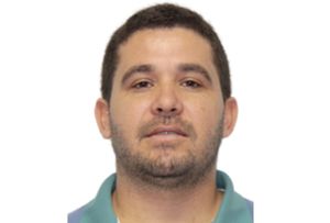 Educação para Todos em Comunidades Carentes