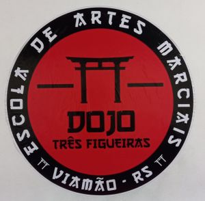 AJUDE A EQUIPE DO DOJÔ TRÊS FIGUEIRAS A DISPUTAR O GRAND PRIX DE KARATÊ