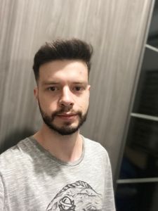 Ajude o Gabriel a Ouvir / Help Gabriel to listen