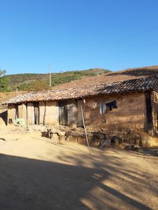 pôr uma moradia Digna 