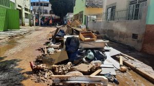 Solidariedade a população atingidos pela enchentes