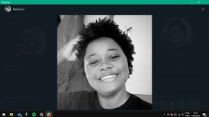 Apoio aos cuidados hospitalares da companheira Karen