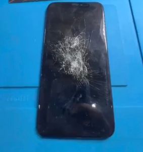 Ajude a consertar meu cel kkk