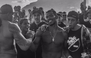 🏄‍♂️ Renan Souza, o herói de São Conrado, precisa de nós para conquistar sua casa própria! 🏡💙