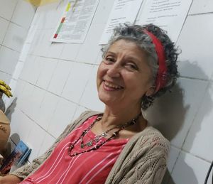 KHALYNA E TERRA MIRIM: Tratamento e implementação de estação de saúde