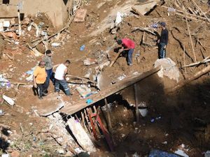 Sextas básicas e reconstrução Petrópolis 