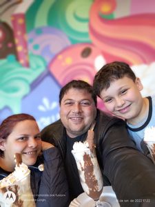 Buscar o filho da minha esposa que está na Venezuela 