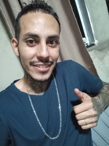 Me ajude a pagar uma dívida por favor ?