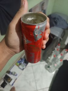 Latinha reciclada para cinzeiro