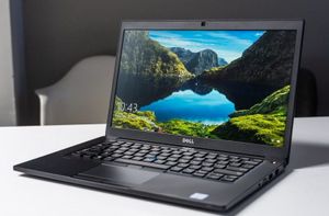 Alguém com boa qualidade financeira poderia me ajudar com algum dinheiro, pode ser um ou 2 reais, para comprar um notebook para estudos e também jogos