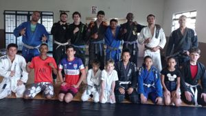 Ajude o projeto Jiu Jitsu solidário de Cambará