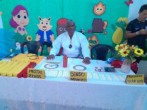 Apoiadores do projeto educacional karatê nas escolas professor Negreiros 