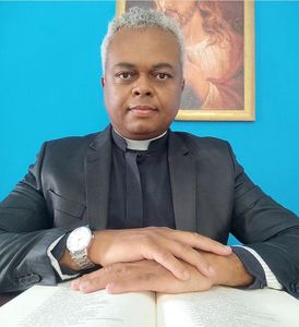 Ajude a Realizar um Sonho: Apoie a Ordenação Presbiteral do Diácono Rômulo!!