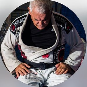 Ajuda para Paulo Uemura