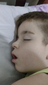 PELA VIDA DO ADRIANO