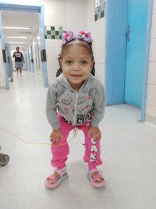 Vaquinha Online - Ajude Lara a sair do hospital 