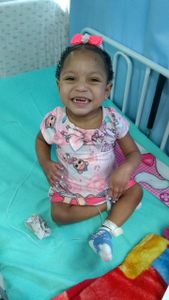 Lara Emanuelly  - Ajude Lara a sair do hospital 