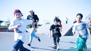 ESCOLINHA E CAMPEONATO DE SKATE - TOLEDO/PR imagem 6