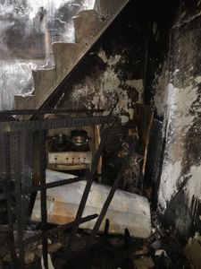 Vaquinha Online - Ajuda solidária! Ajuda para arrumar a casa da minha mãe (Jaqueline Amara)  que pegou fogo.